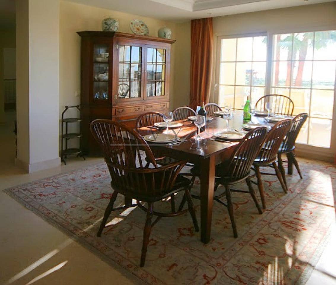 5 chambre Villa/Maison à vendre à Puerto Banus avec piscine garage - 3 000 000 € (Ref: 9583295)