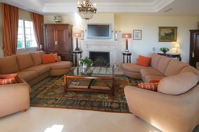 5 chambre Villa/Maison à vendre à Puerto Banus, Marbella avec piscine garage - 3 000 000 € (Ref: 9583295)