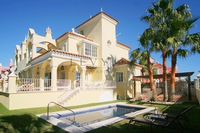 5 chambre Villa/Maison à vendre à Puerto Banus, Marbella avec piscine garage - 3 000 000 € (Ref: 9583295)