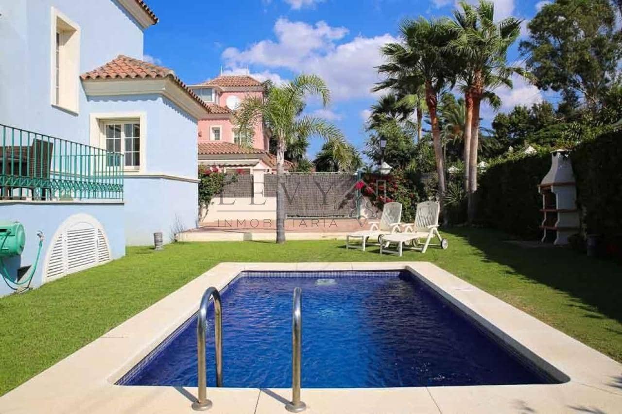 5 soveværelse Villa til salg i Puerto Banus med swimmingpool garage - € 1.916.000 (Ref: 9583296)
