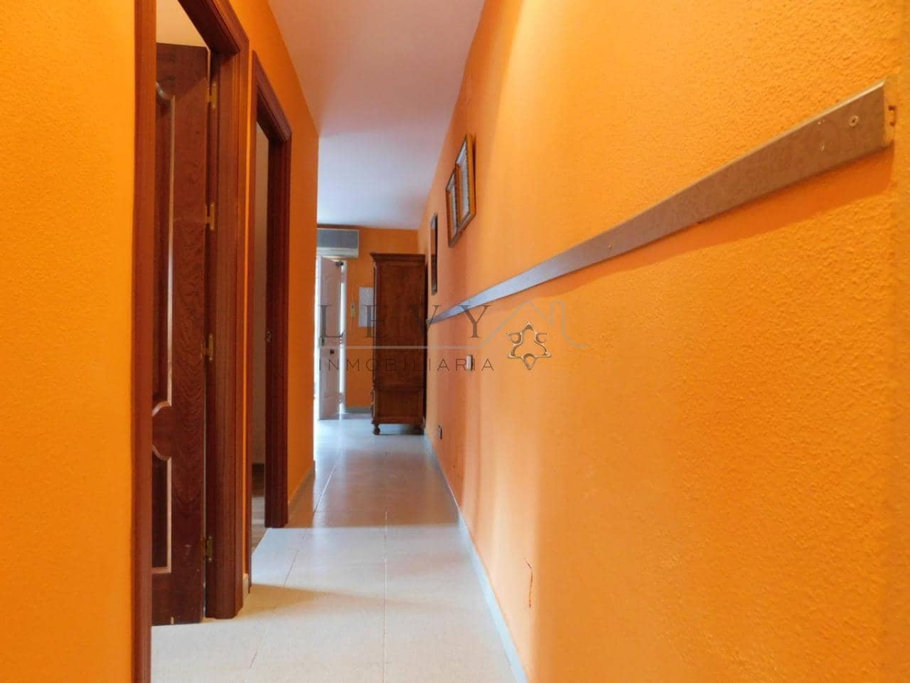 6 soveværelse Byhus til salg i Malaga by - € 636.300 (Ref: 9583298)