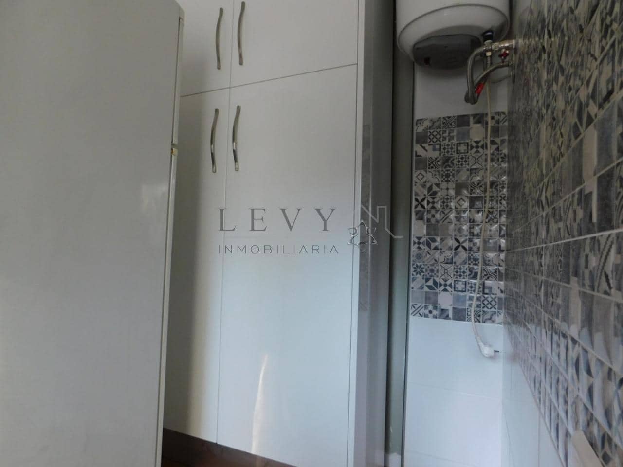 6 soveværelse Byhus til salg i Malaga by - € 636.300 (Ref: 9583298)