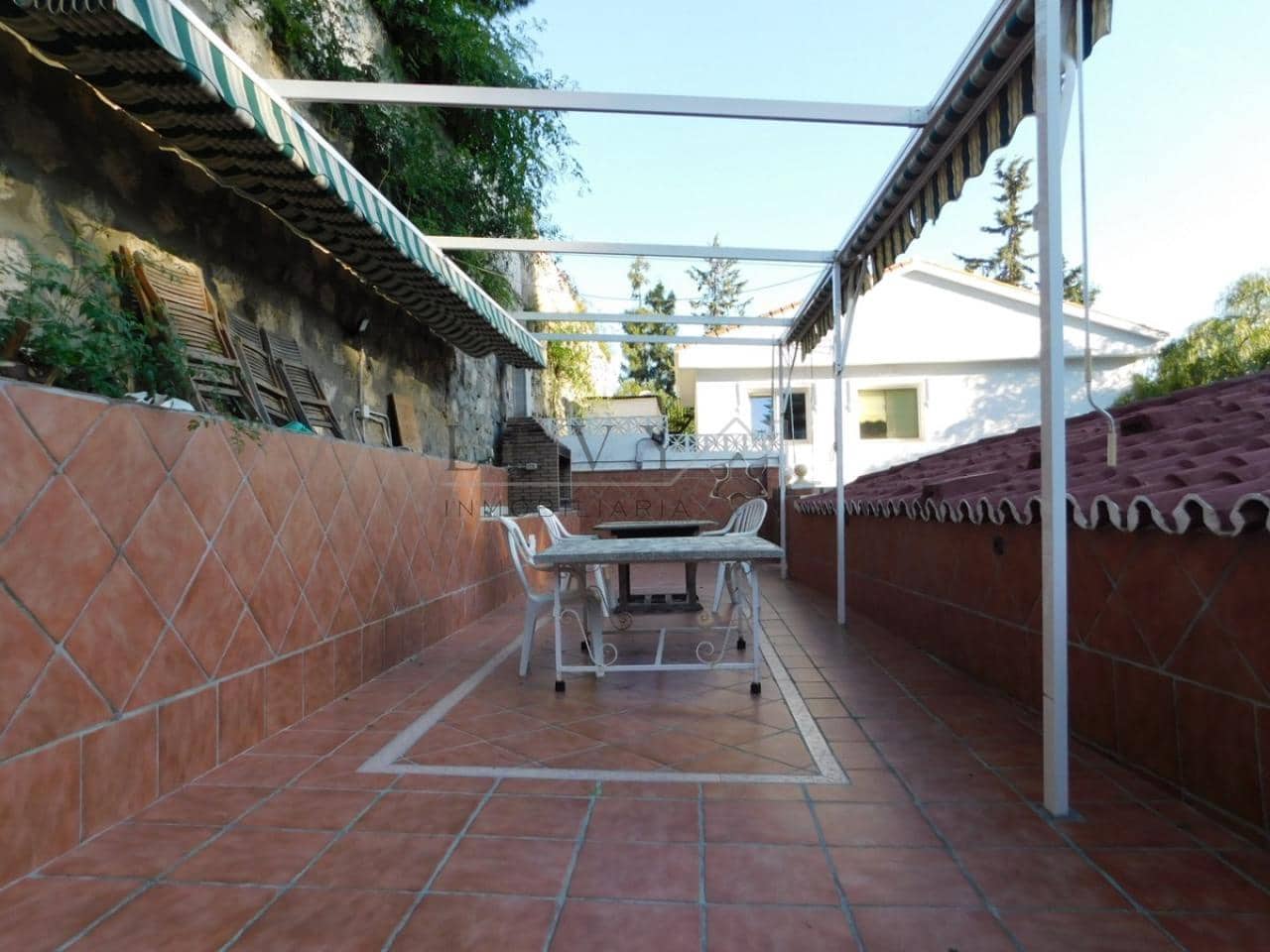 6 soveværelse Byhus til salg i Malaga by - € 636.300 (Ref: 9583298)