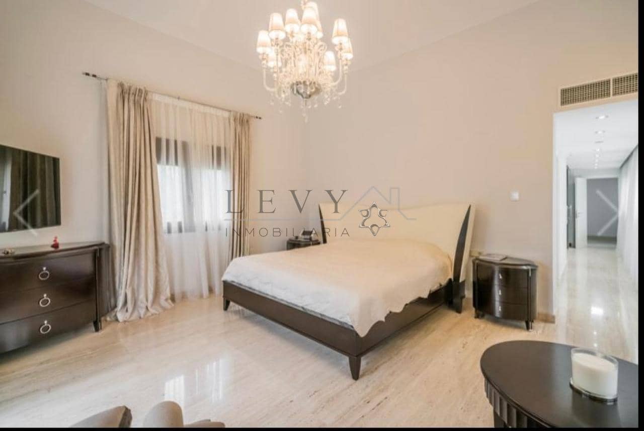 4 chambre Villa/Maison à vendre à Puerto Banus avec garage - 3 950 000 € (Ref: 9583300)