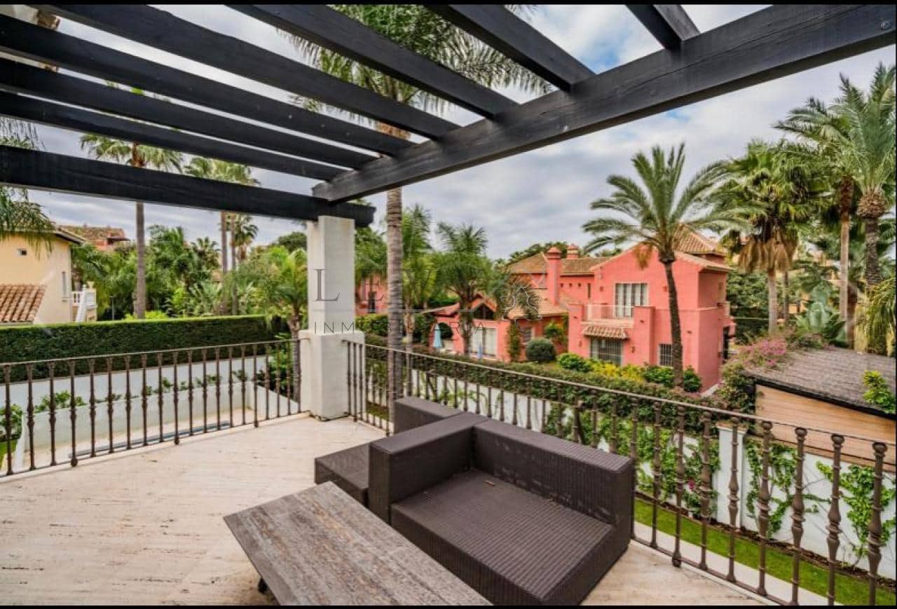 4 chambre Villa/Maison à vendre à Puerto Banus avec garage - 3 950 000 € (Ref: 9583300)