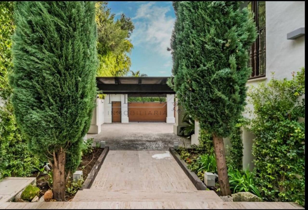 4 chambre Villa/Maison à vendre à Puerto Banus avec garage - 3 950 000 € (Ref: 9583300)