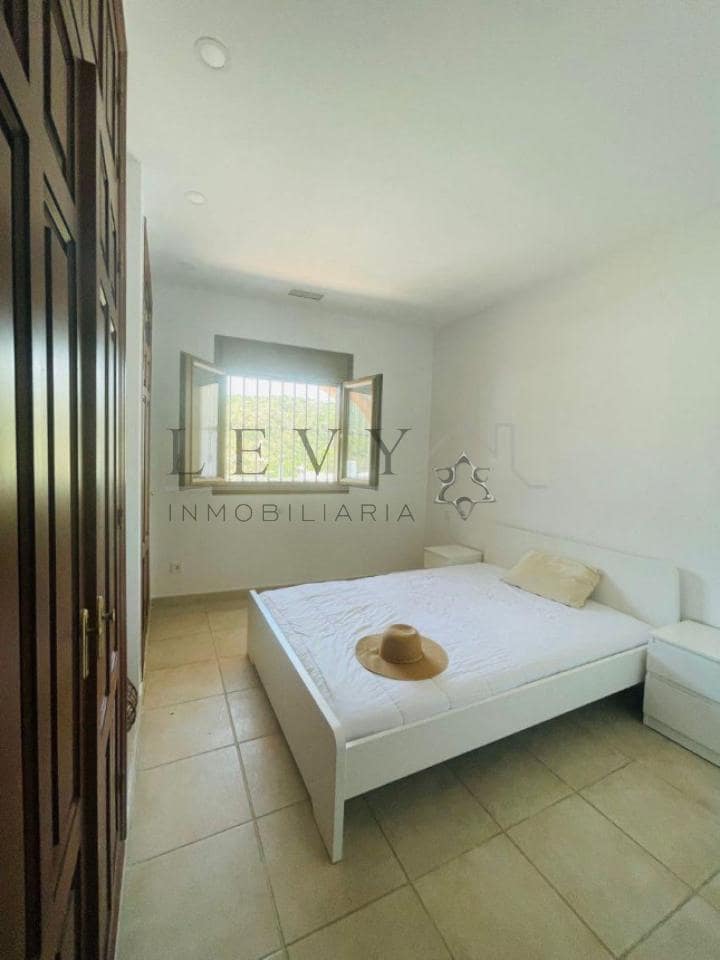 3 quarto Moradia para venda em Benahavis com garagem - 353 000 € (Ref: 9583301)