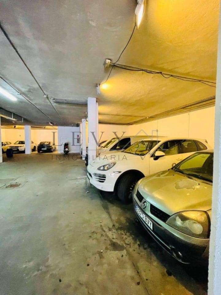 3 quarto Moradia para venda em Benahavis com garagem - 353 000 € (Ref: 9583301)