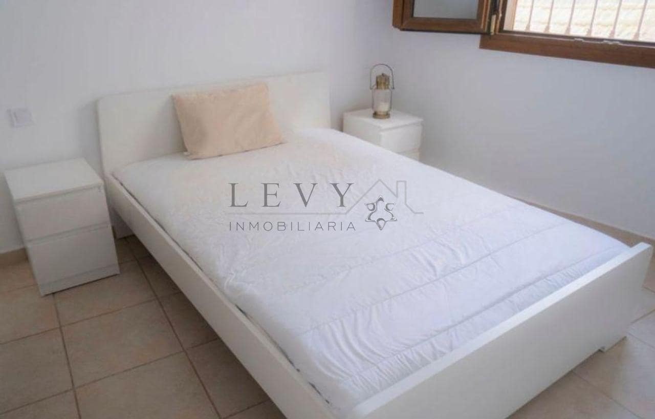 3 quarto Moradia para venda em Benahavis com garagem - 353 000 € (Ref: 9583301)