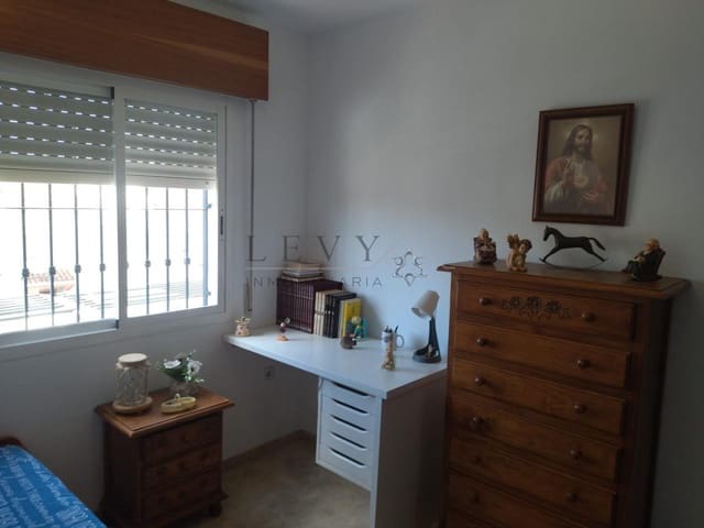 4 camera da letto Villa in vendita in Casco Antiguo, Marbella con garage - 488.000 € (Rif: 9583302)
