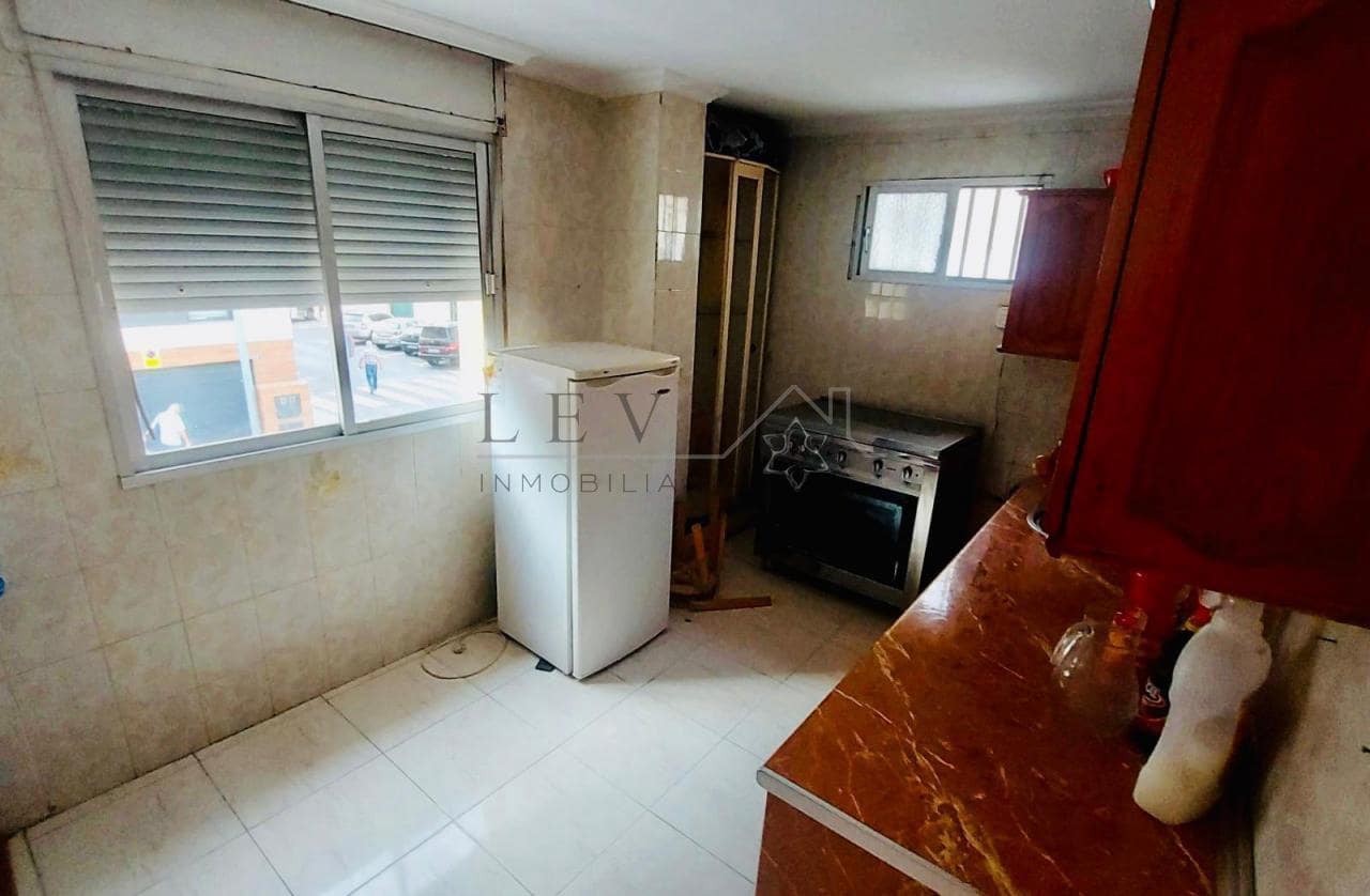 2 bedroom Villa for sale in Melilla - € 198,000 (Ref: 9583303)