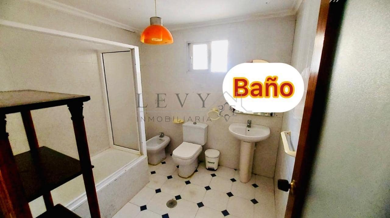 2 bedroom Villa for sale in Melilla - € 198,000 (Ref: 9583303)