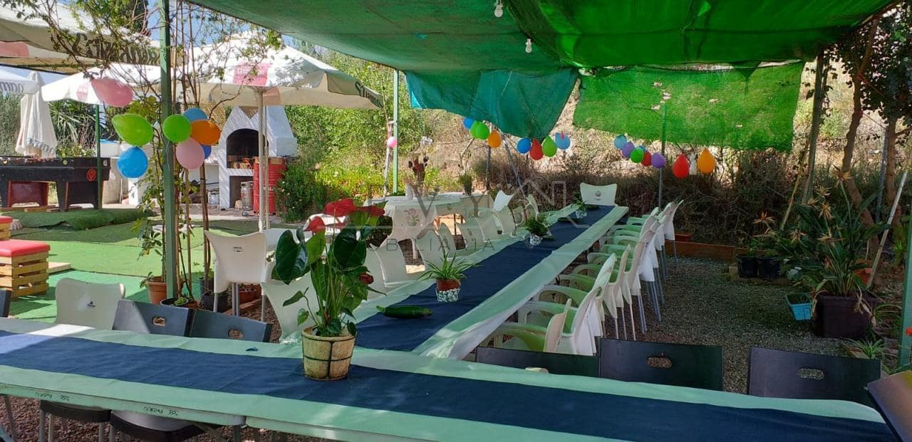 Villa/Maison de 2 chambres à louer à Cartama - 1 300 € (Ref: 9583304)