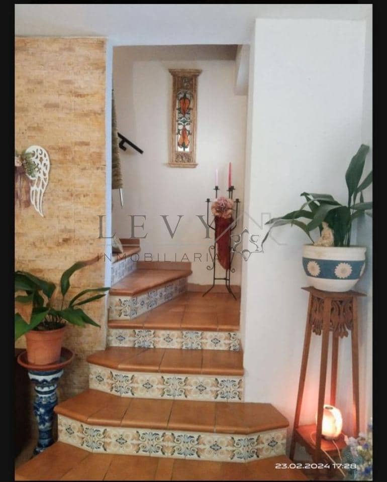 2 soverom Villa til salgs i Malaga by - € 390 000 (Ref: 9583305)