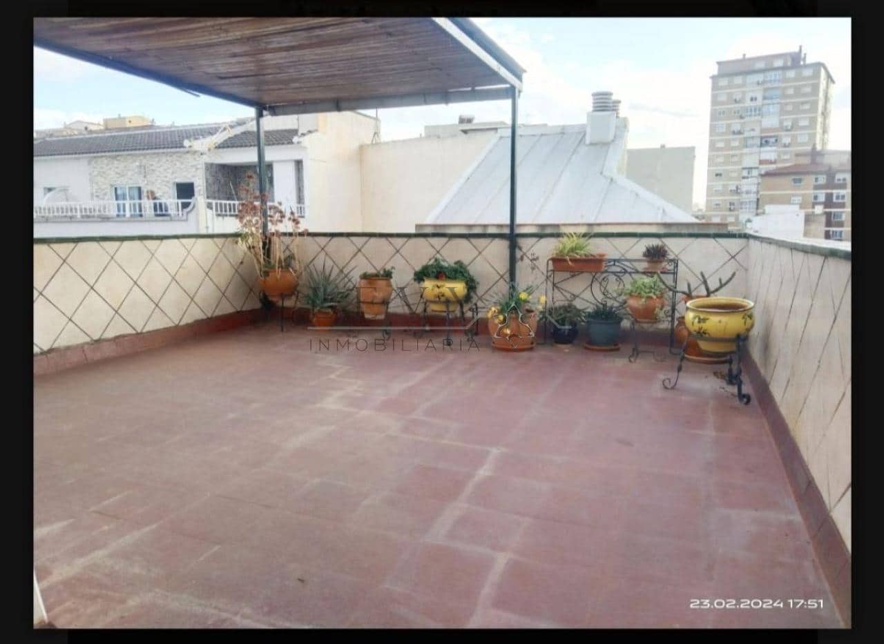 2 soverom Villa til salgs i Malaga by - € 390 000 (Ref: 9583305)