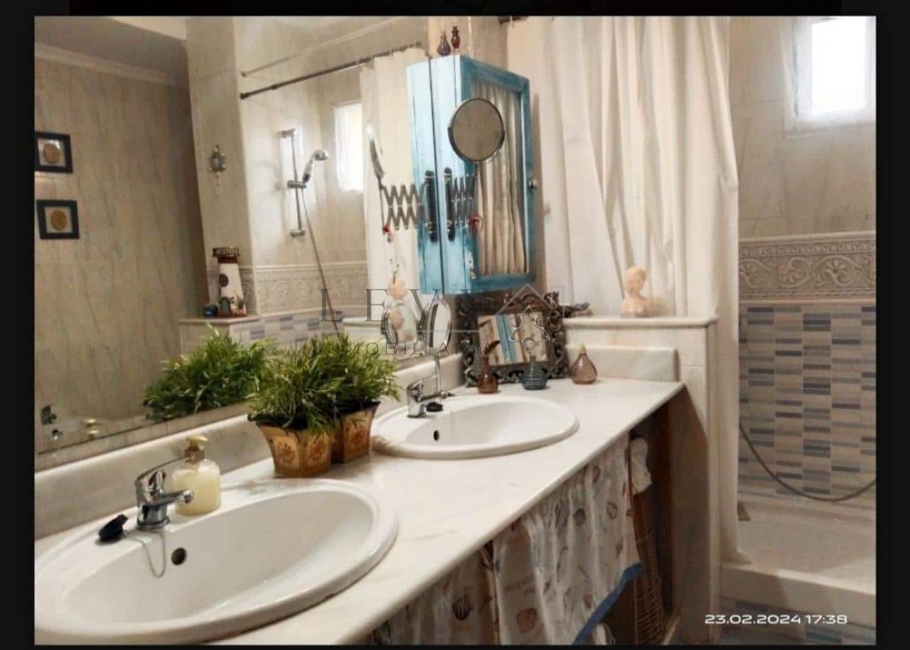 2 soverom Villa til salgs i Malaga by - € 390 000 (Ref: 9583305)