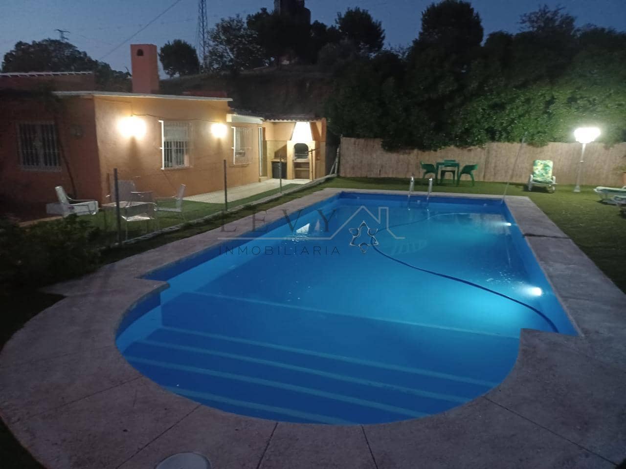 Chalet de 5 habitaciones en Alora en venta con piscina garaje - 223.000 € (Ref: 9583306)