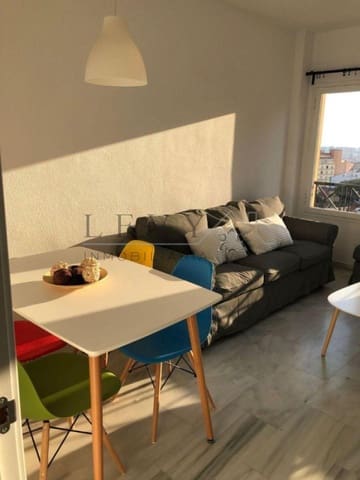 3 sypialnia Dom na sprzedaż w Conde de Ureña, Miasto Málaga - 410 000 € (Ref: 9583307)