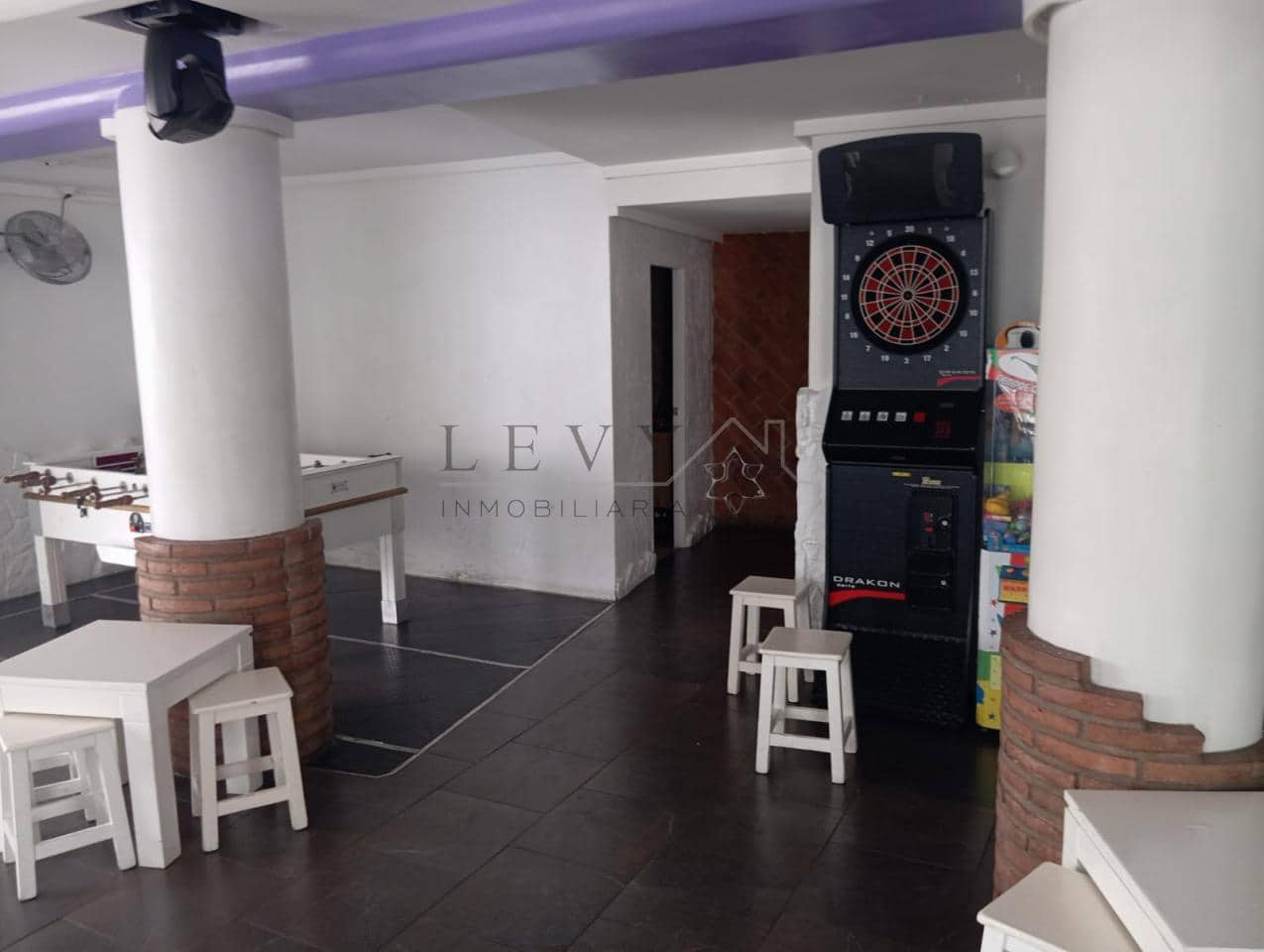 4 makuuhuone Huvila myytävänä paikassa Competa - 530 000 € (Ref: 9583309)