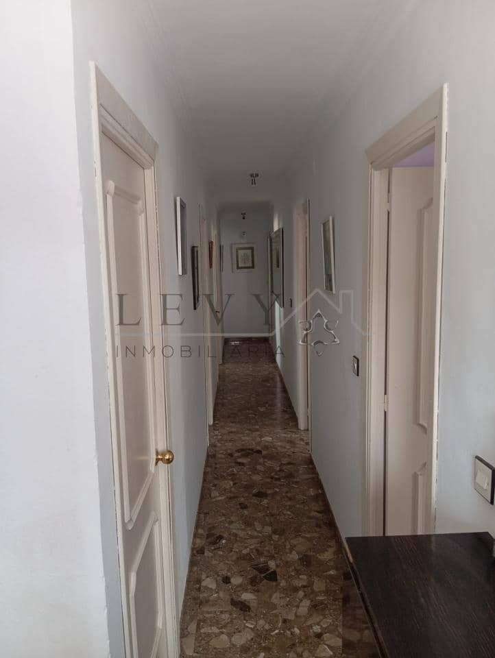 4 makuuhuone Huvila myytävänä paikassa Competa - 254 000 € (Ref: 9583311)