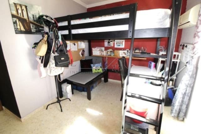 3 soverom Villa til salgs i Los Prados, Málaga by med garasje - € 326 500 (Ref: 9583312)