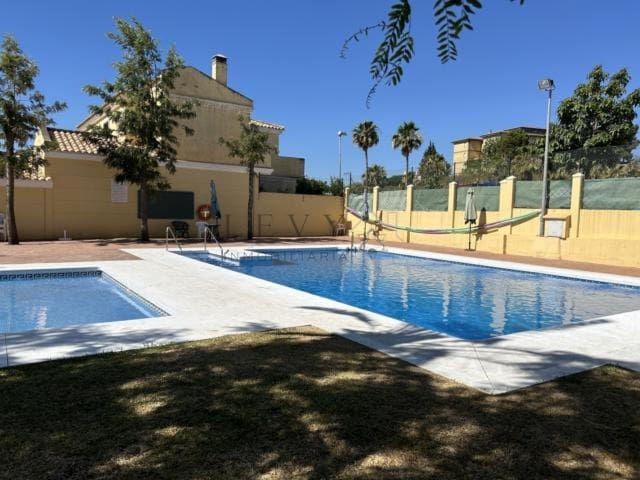 3 soverom Villa til salgs i Los Prados, Málaga by med garasje - € 326 500 (Ref: 9583312)