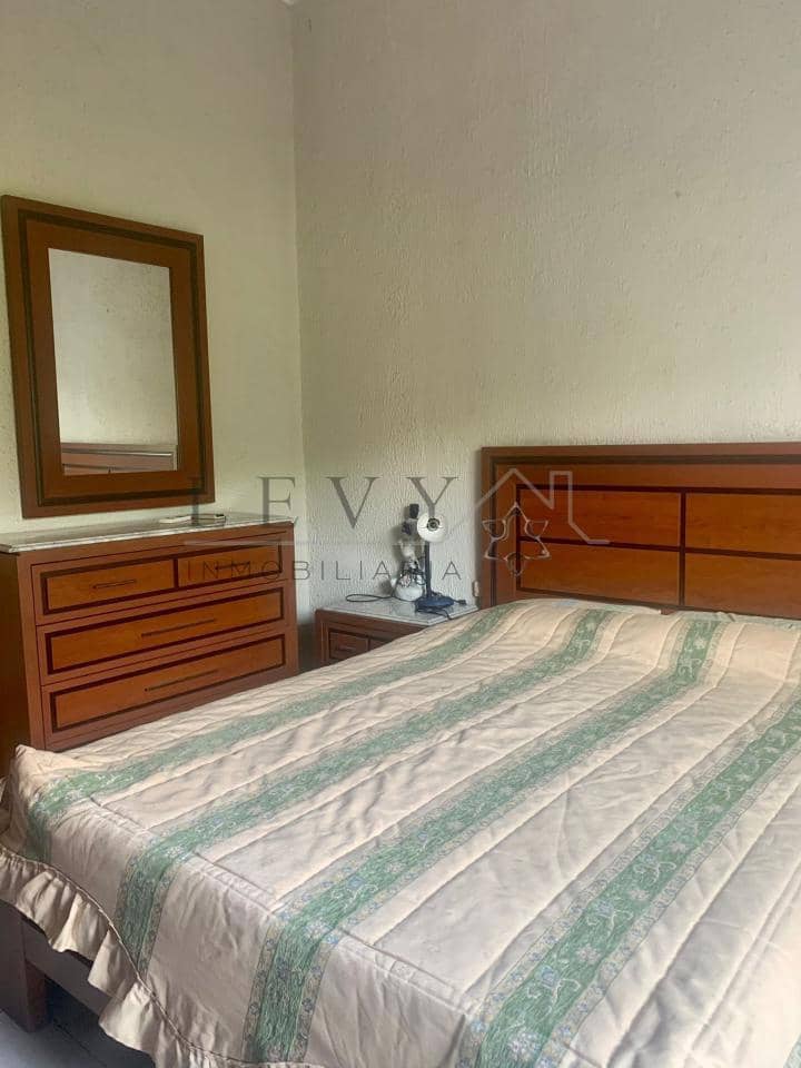 8 bedroom Townhouse for sale in Melilla - € 800,000 (Ref: 9583314)