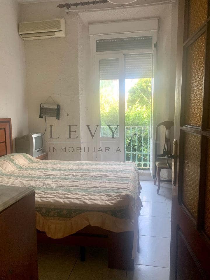 8 bedroom Townhouse for sale in Melilla - € 800,000 (Ref: 9583314)