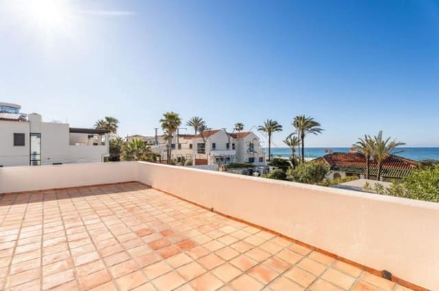 5 Zimmer Villa zu verkaufen in Marbella mit Pool Garage - 2.695.000 € (Ref: 9583316)