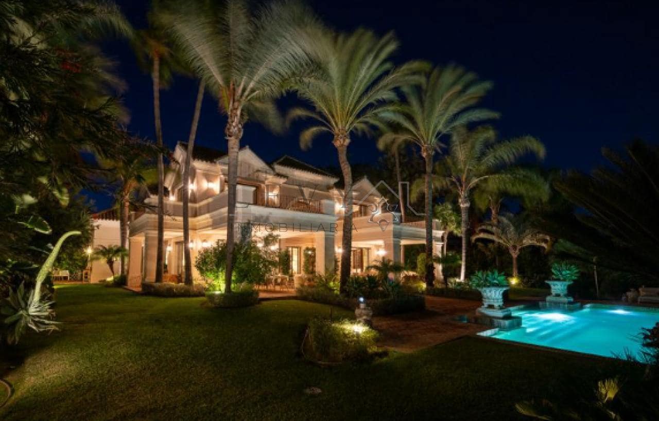 8 quarto Moradia para venda em Guadalmina com piscina garagem - 7 500 000 € (Ref: 9583317)