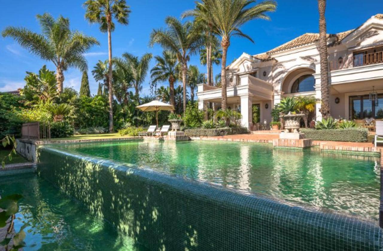 8 quarto Moradia para venda em Guadalmina com piscina garagem - 7 500 000 € (Ref: 9583317)