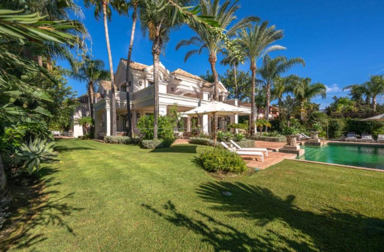 8 quarto Moradia para venda em Guadalmina com piscina garagem - 7 500 000 € (Ref: 9583317)