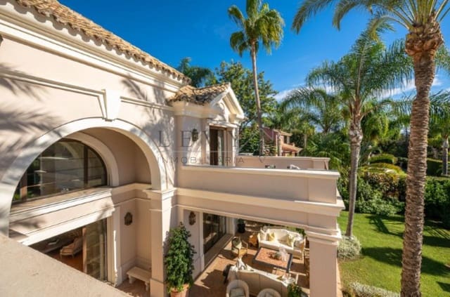 8 quarto Moradia para venda em Guadalmina, Marbella com piscina garagem - 7 500 000 € (Ref: 9583317)