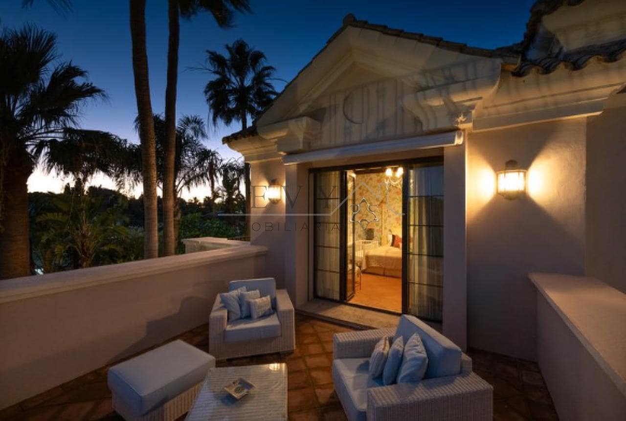 8 quarto Moradia para venda em Guadalmina com piscina garagem - 7 500 000 € (Ref: 9583317)