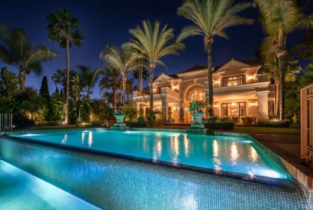 8 quarto Moradia para venda em Guadalmina, Marbella com piscina garagem - 7 500 000 € (Ref: 9583317)