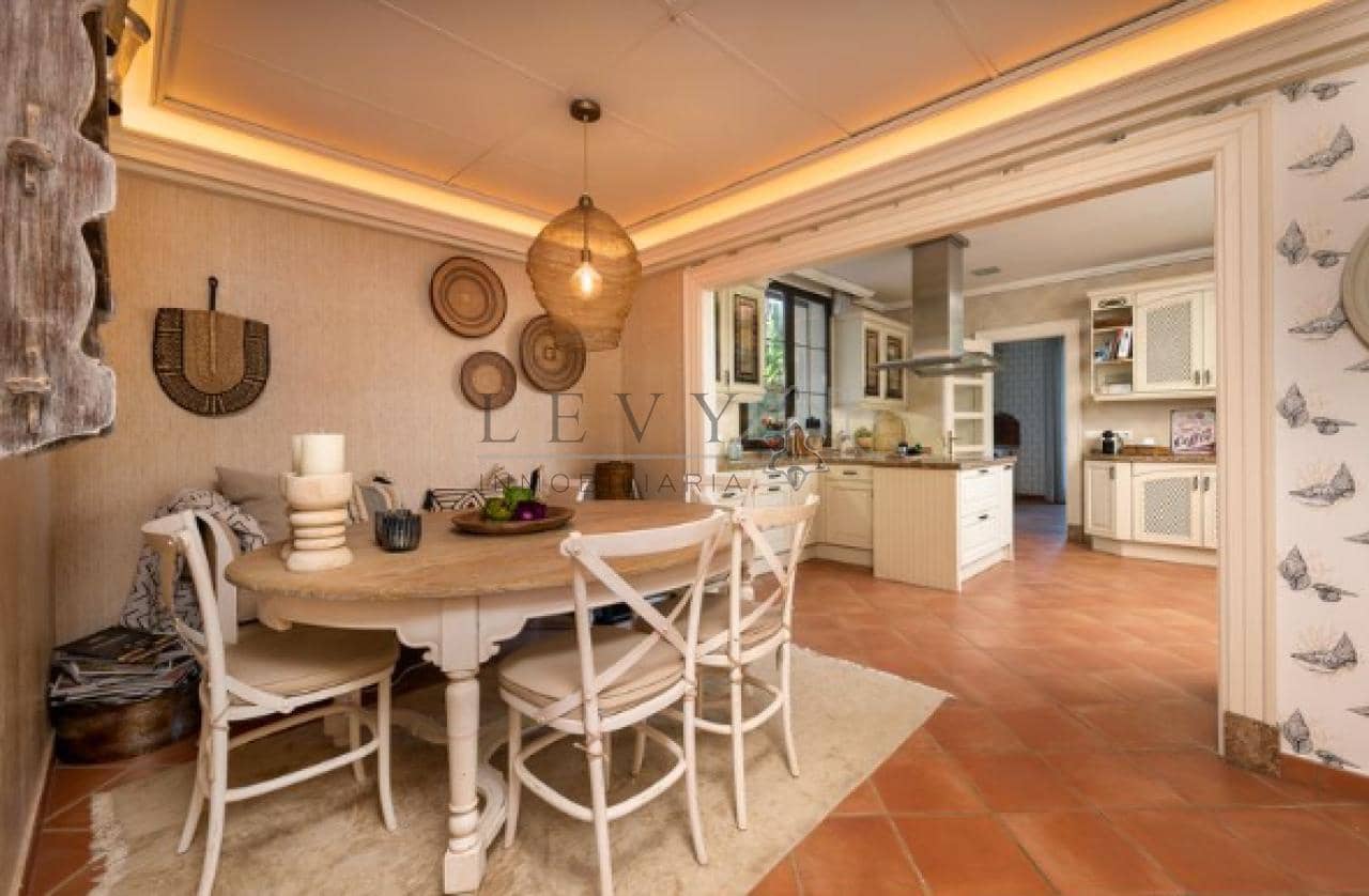 8 quarto Moradia para venda em Guadalmina com piscina garagem - 7 500 000 € (Ref: 9583317)