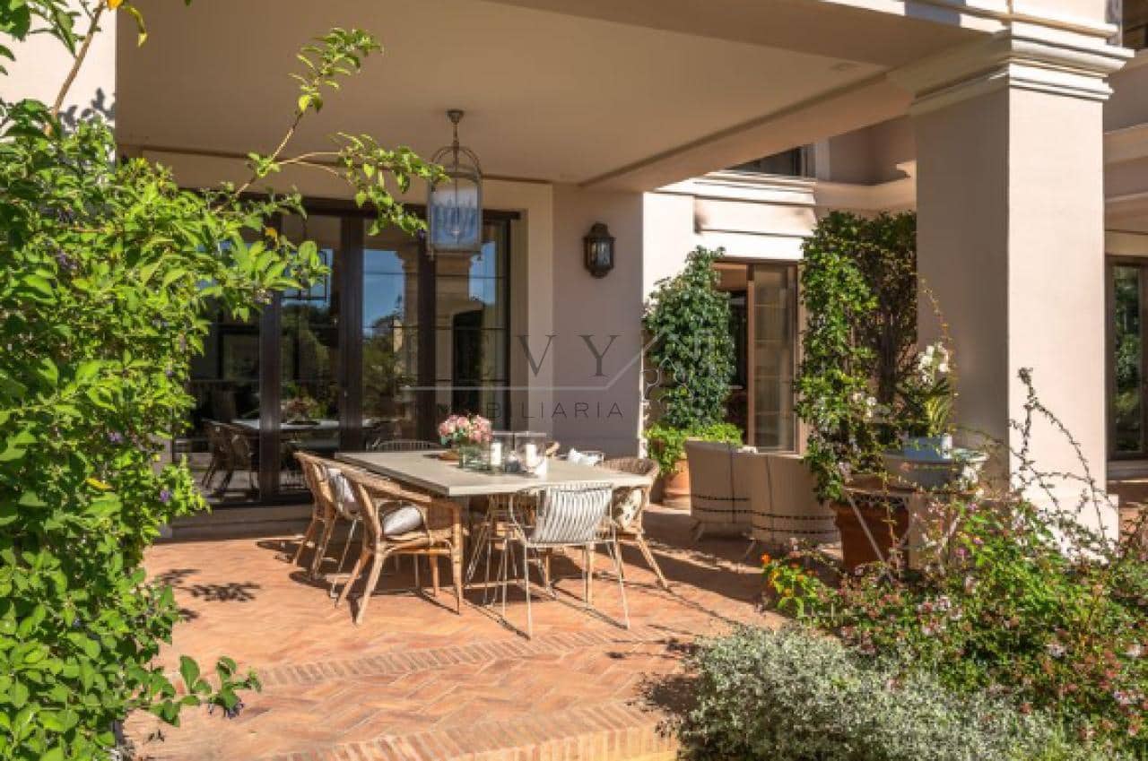 8 quarto Moradia para venda em Guadalmina com piscina garagem - 7 500 000 € (Ref: 9583317)