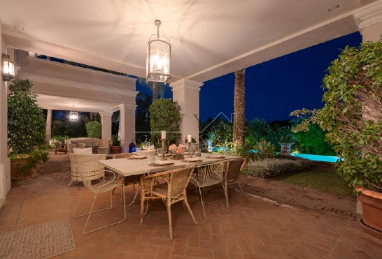 8 quarto Moradia para venda em Guadalmina com piscina garagem - 7 500 000 € (Ref: 9583317)