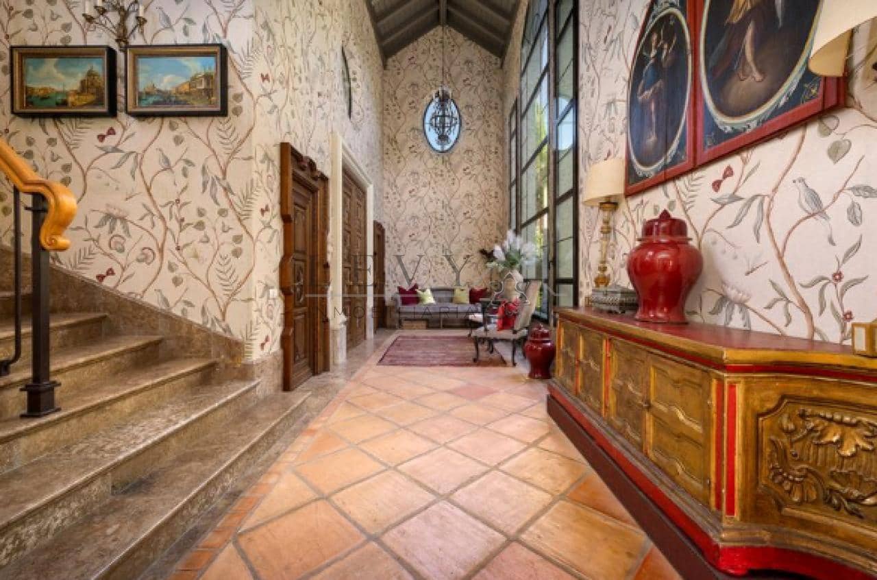 8 quarto Moradia para venda em Guadalmina com piscina garagem - 7 500 000 € (Ref: 9583317)