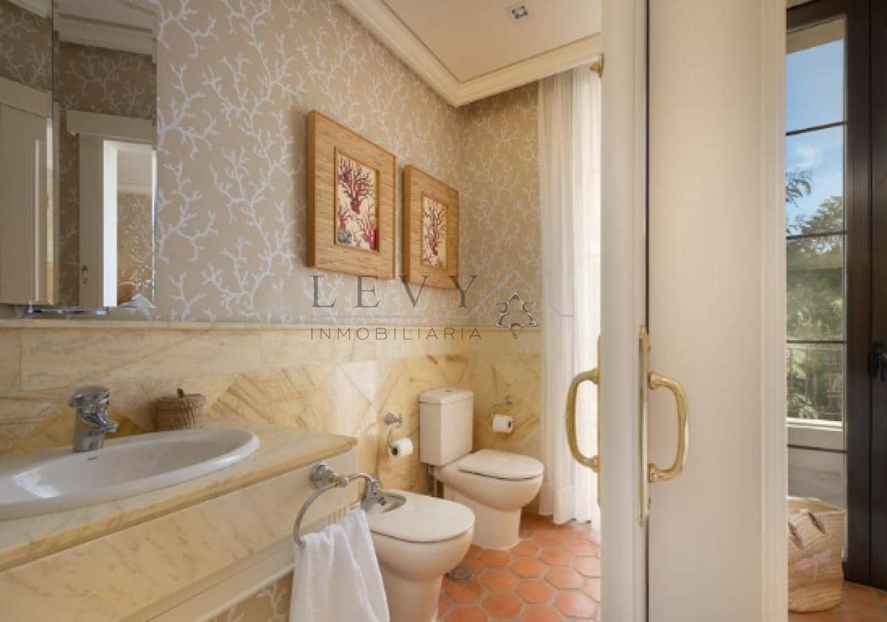 8 quarto Moradia para venda em Guadalmina com piscina garagem - 7 500 000 € (Ref: 9583317)