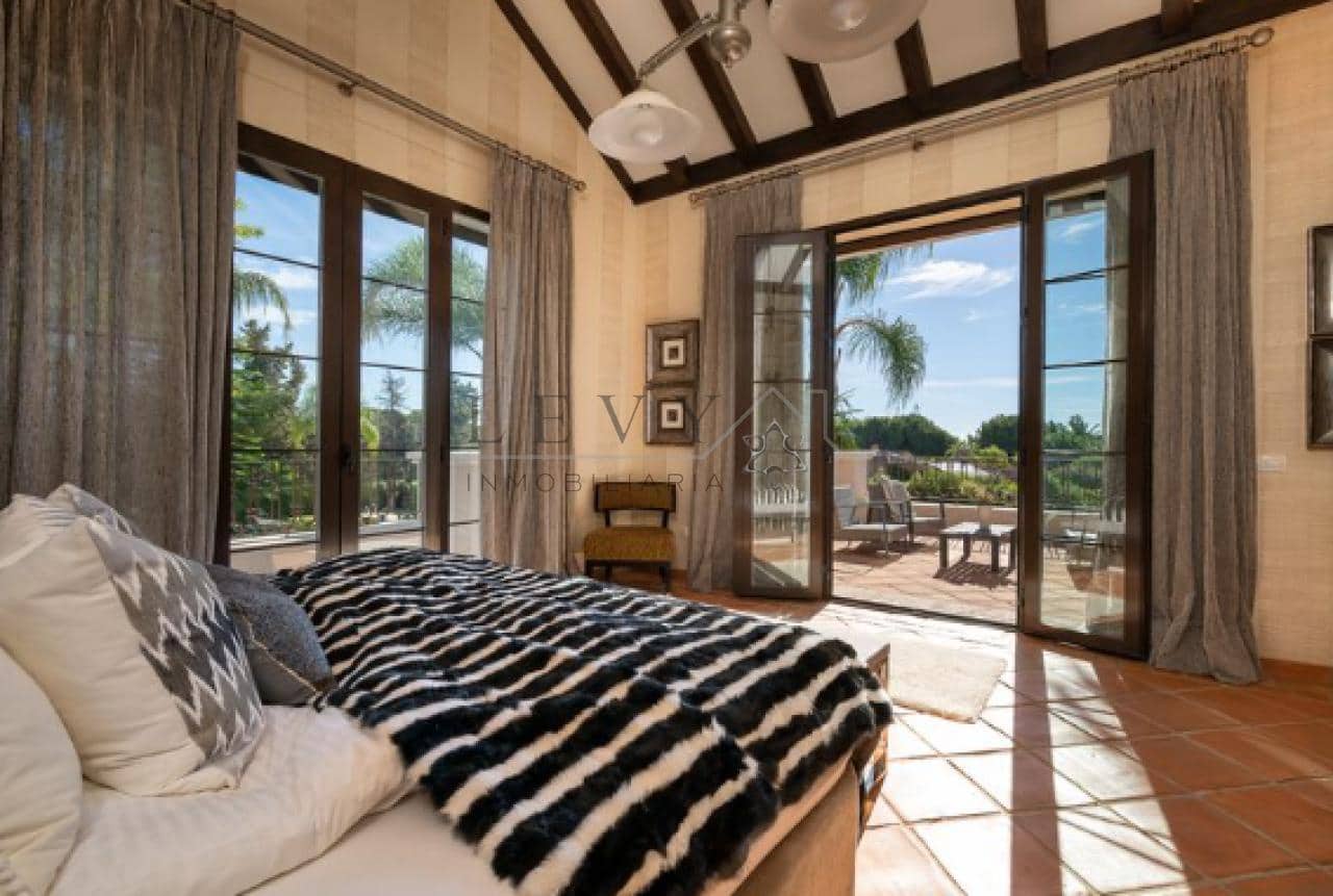 8 quarto Moradia para venda em Guadalmina com piscina garagem - 7 500 000 € (Ref: 9583317)