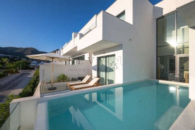 4 Zimmer Villa zu verkaufen in Benalmádena mit Pool Garage - 1.750.000 € (Ref: 9583318)