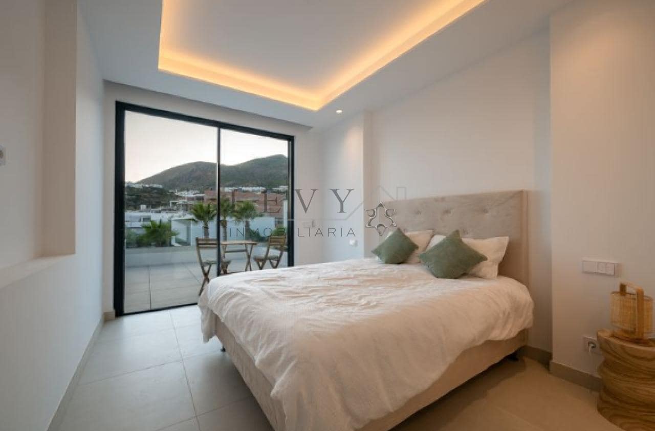 4 Zimmer Villa zu verkaufen in Benalmadena mit Pool Garage - 1.750.000 € (Ref: 9583318)