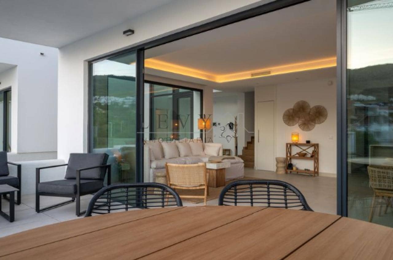 4 Zimmer Villa zu verkaufen in Benalmadena mit Pool Garage - 1.750.000 € (Ref: 9583318)