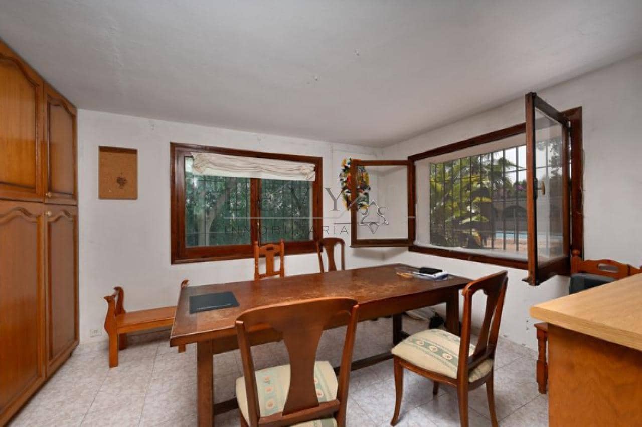 9 quarto Quinta/Casa Rural para venda em Marbella com piscina - 1 950 000 € (Ref: 9583320)