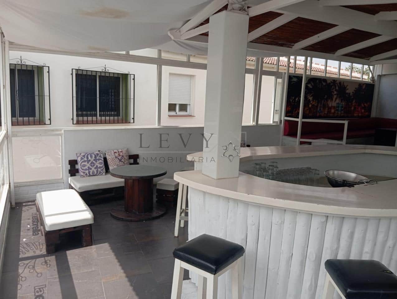 Commercieel te koop in Competa - € 371.000 (Ref: 9583332)