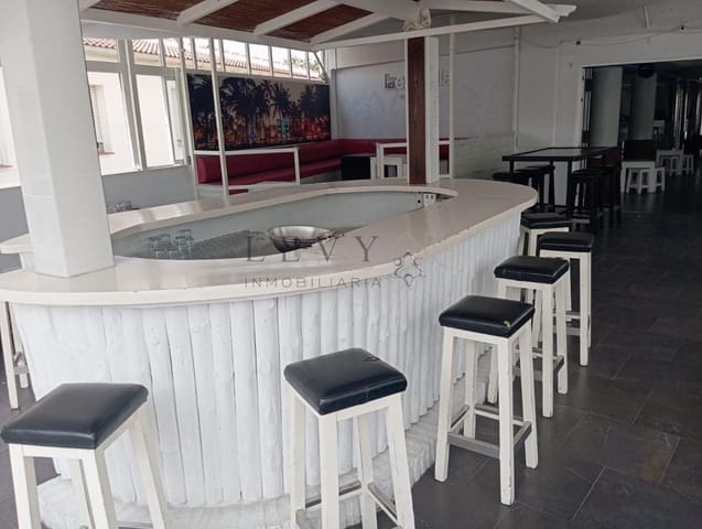 Commercieel te koop in Cómpeta - € 371.000 (Ref: 9583332)