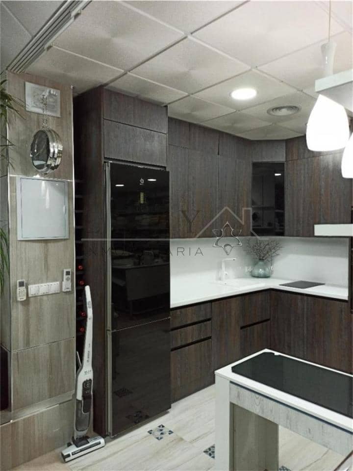 Erhverv til salg i Marbella - € 233.500 (Ref: 9583335)