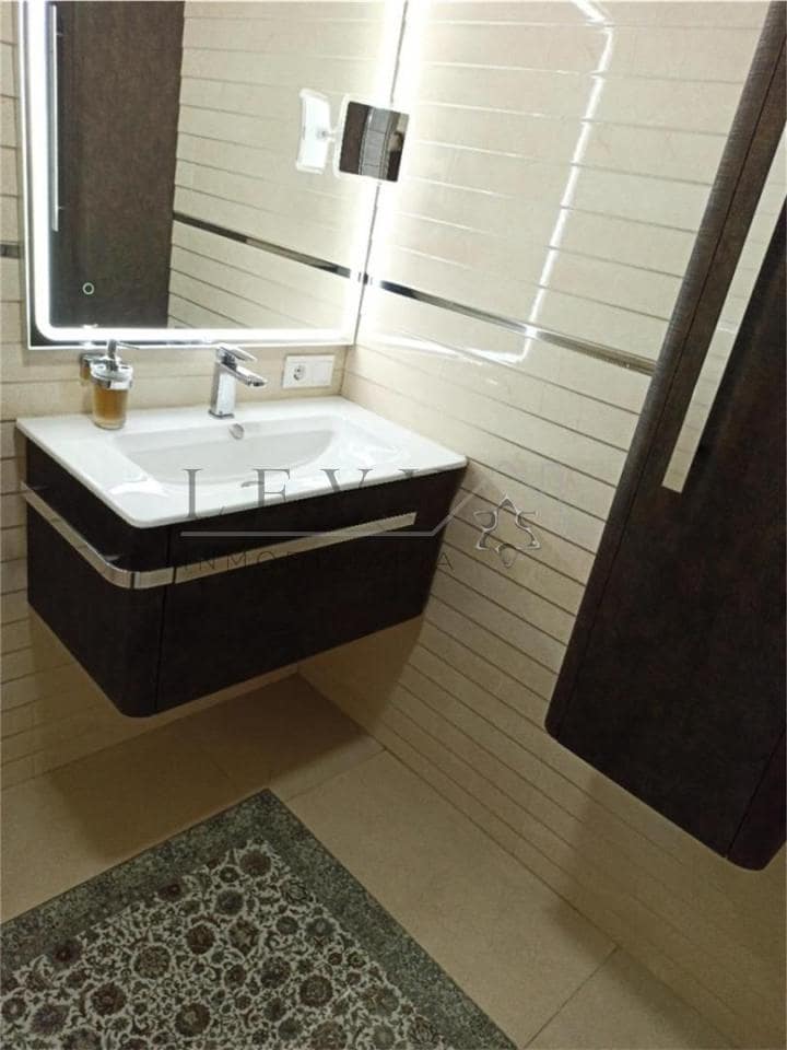 Erhverv til salg i Marbella - € 233.500 (Ref: 9583335)