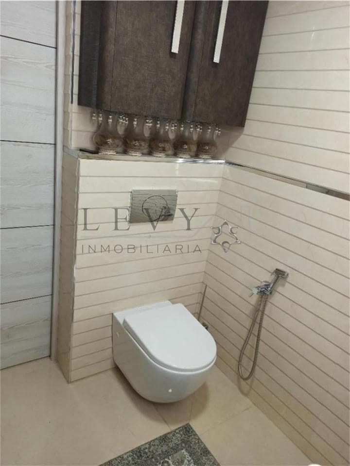 Erhverv til salg i Marbella - € 233.500 (Ref: 9583335)